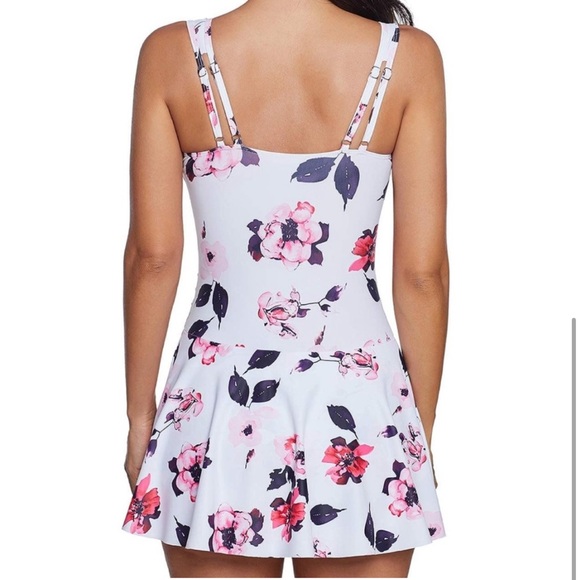 BOUTIQUE | White floral swim dress/swimsuit - Picture 4 of 8